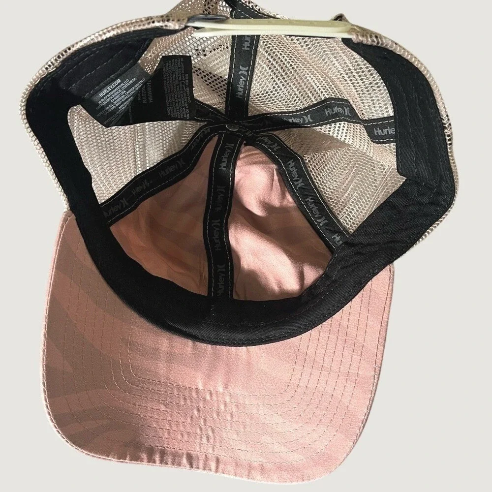 Hurley Key West Womens Trucker Hat Pink Camo Mesh Snapback One Size NWT